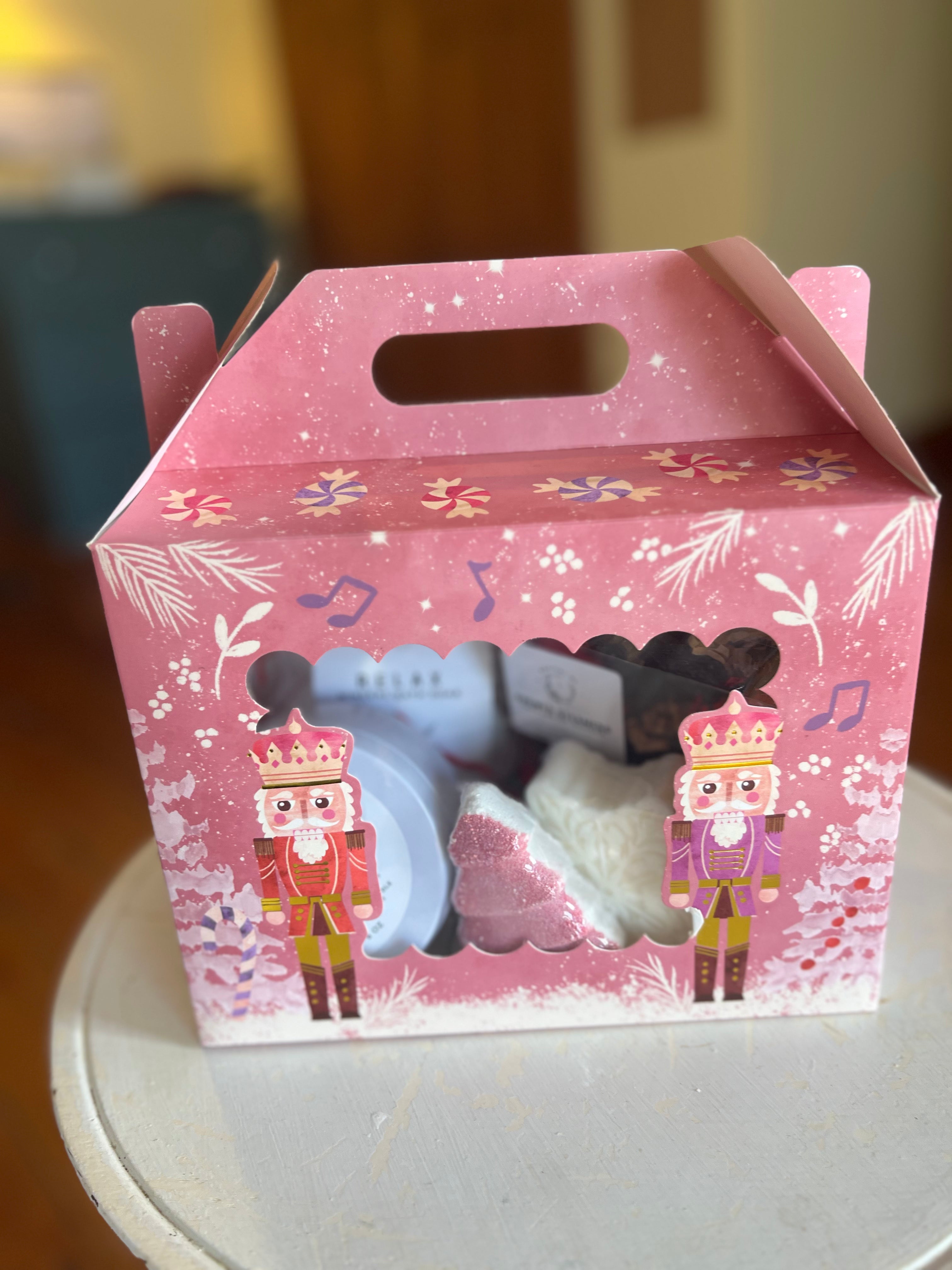 Magical Me Holiday Bath Gift Box